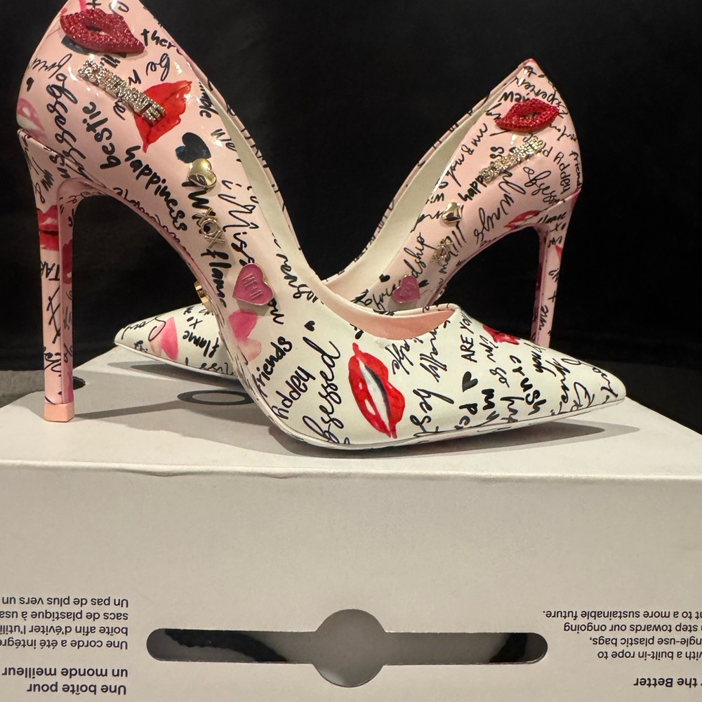 NWT ALDO Stessy 2.0 Graphic Heels Pointed Toe Pumps – Out of Shoes – Size 7